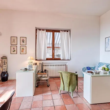 Hanbury Pool And Sea - Happy Apartment *