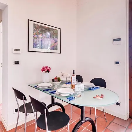 Hanbury Pool And Sea - Happy Apartment *