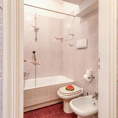 Hanbury Pool And Sea - Happy Apartment Ventimiglia